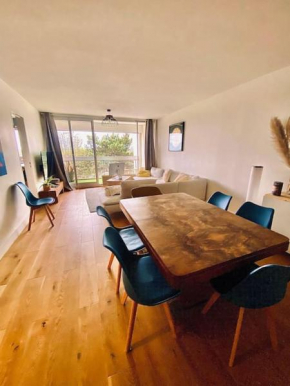 Grand appartement lumineux à proximité de Paris